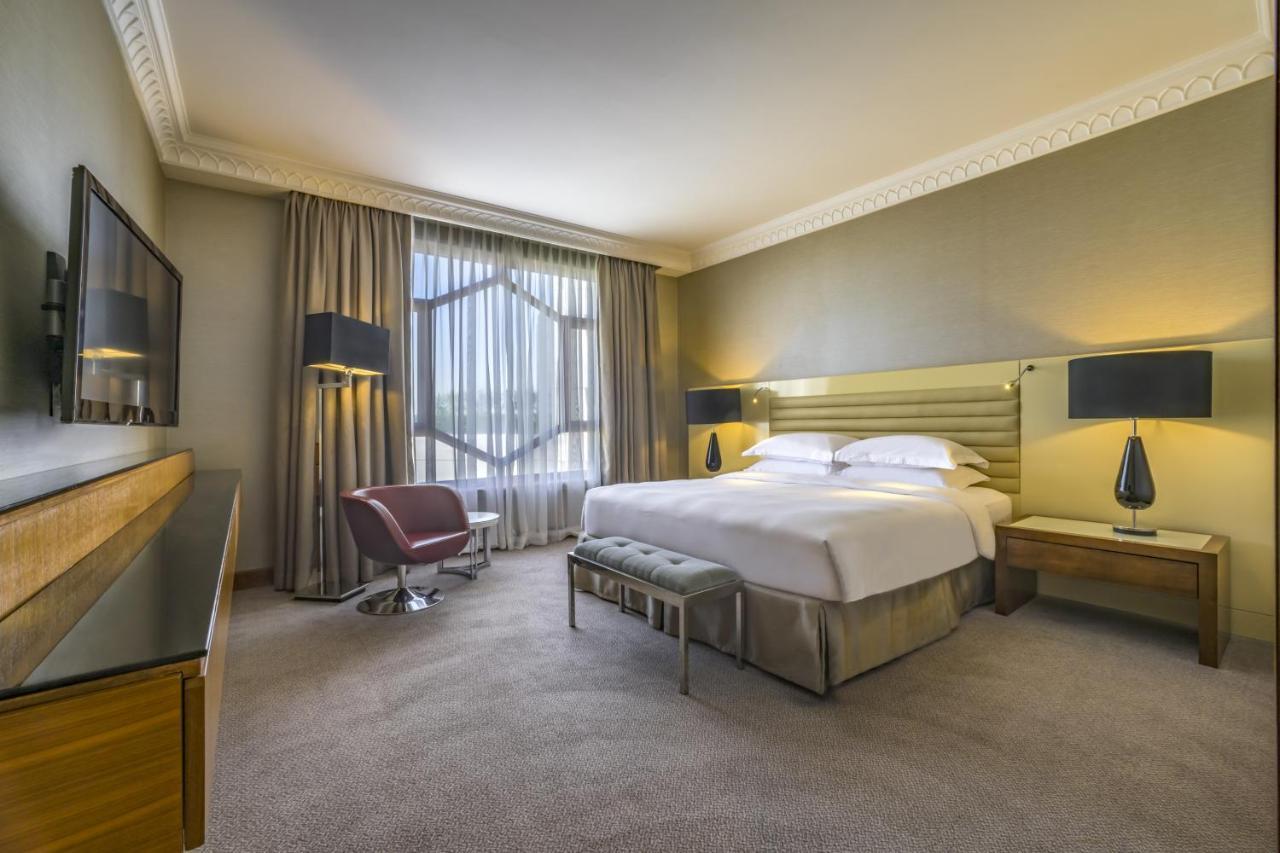 Grand Hyatt Amman Hotell Eksteriør bilde Deluxe room