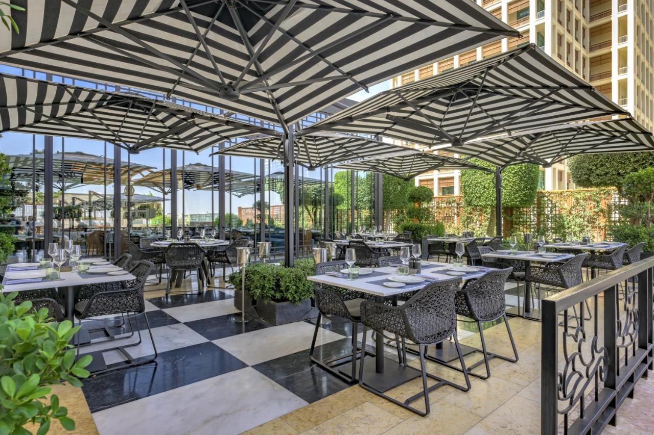 Grand Hyatt Amman Hotell Eksteriør bilde The Terrace