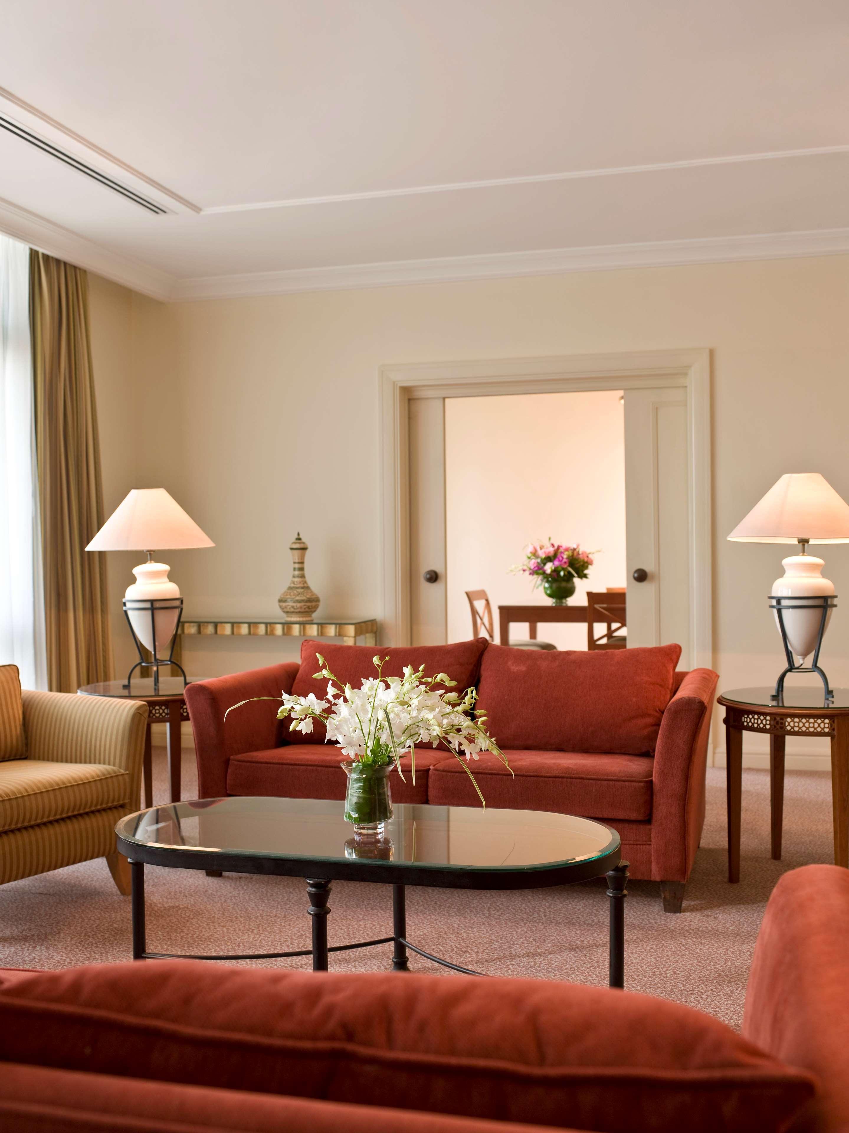 Grand Hyatt Amman Hotell Eksteriør bilde A suite at the hotel