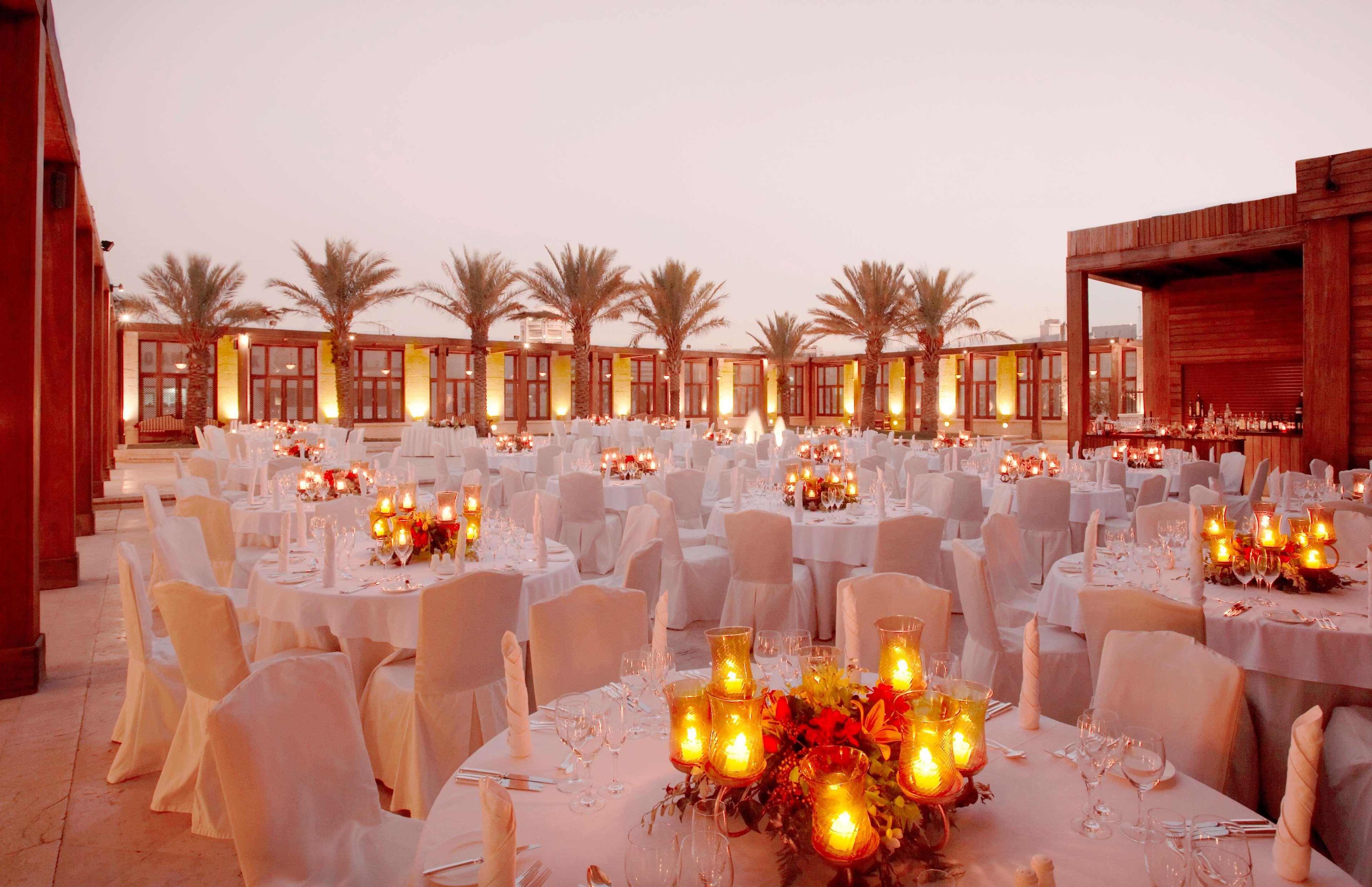Grand Hyatt Amman Hotell Eksteriør bilde The Royal Mirage Hotel